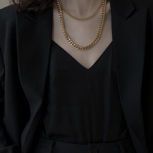 NWT Anthropologie - Gold Cuban Link Necklace Timeless Design